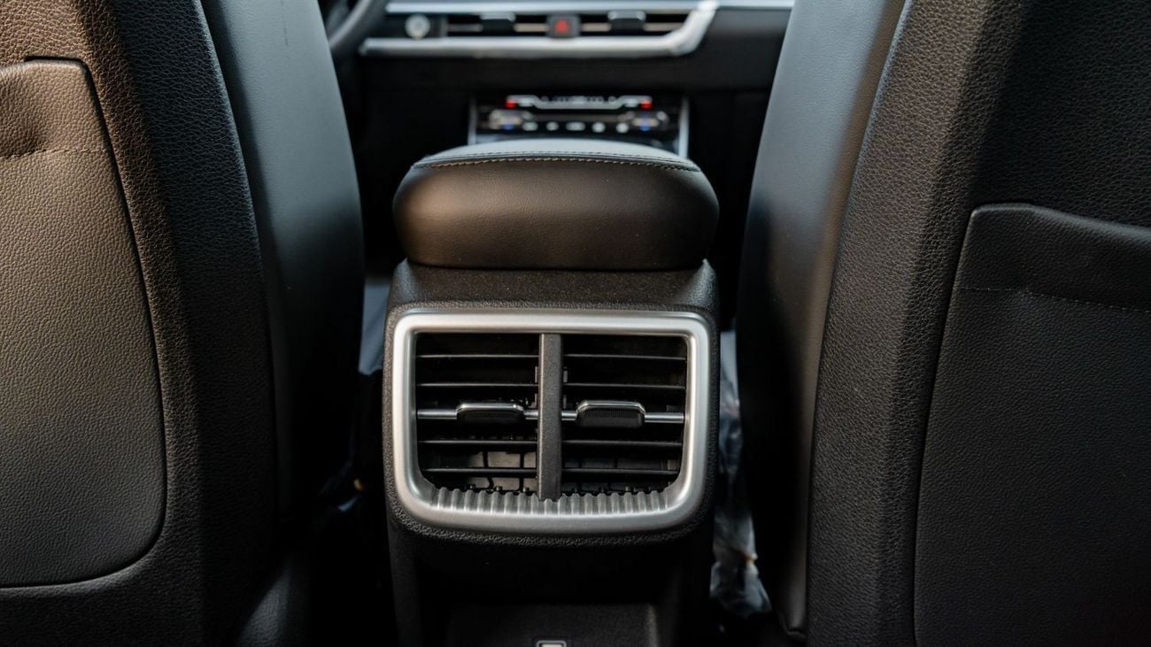 Kia K5 2025 | KIA K5 A/T 1.5T PREMIUM [ EXPORT ONLY ]