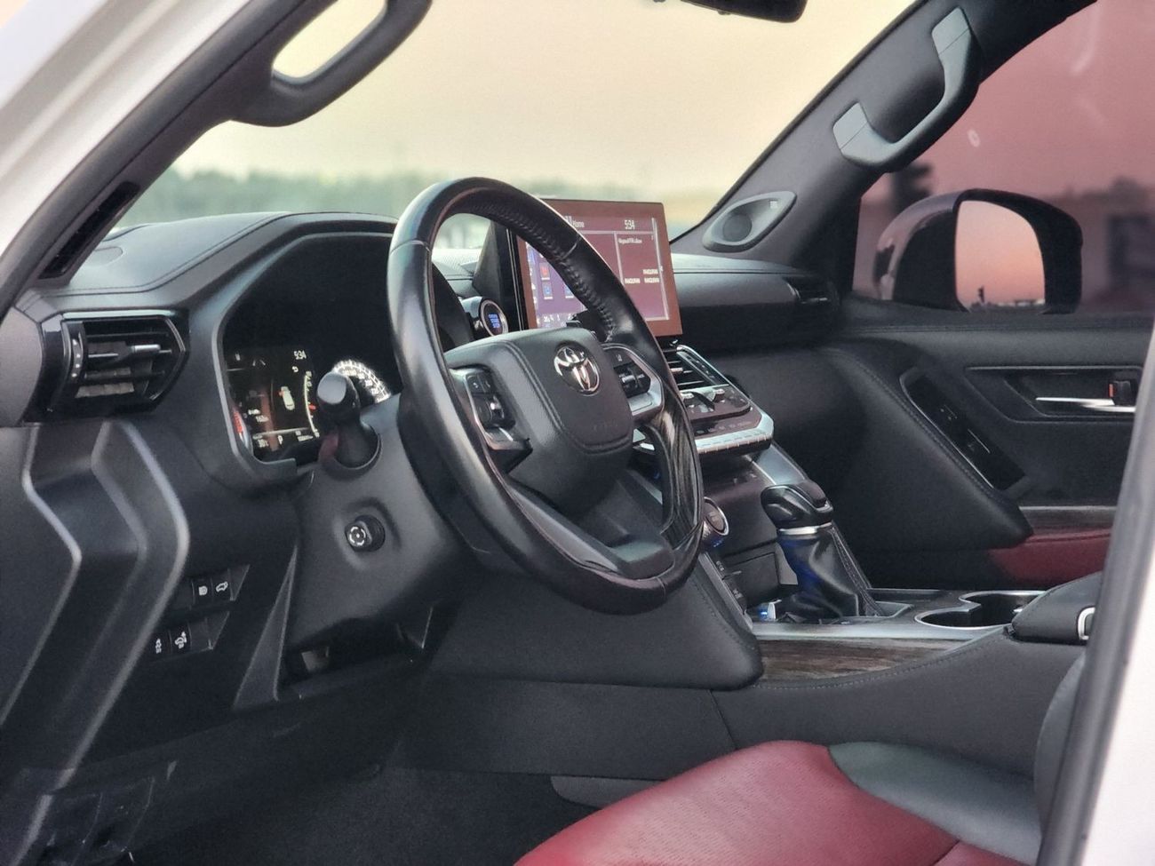 Toyota Land Cruiser VX.R twin turbo full options