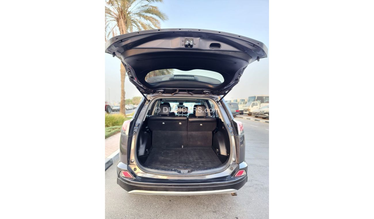 Toyota RAV4 Toyota Rav4 xle full option adventure