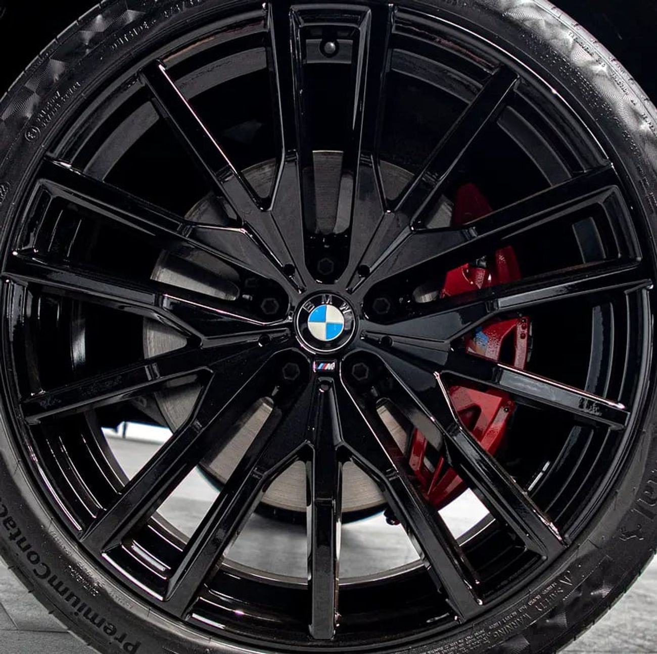 بي أم دبليو X6 xDrive40i Luxury M Sport Package 3.0L