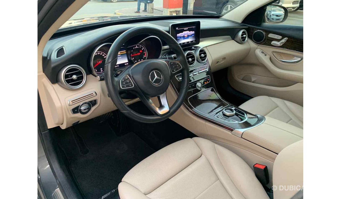 Mercedes-Benz C 300 مرسيدس C300 2017 فول مواصفات