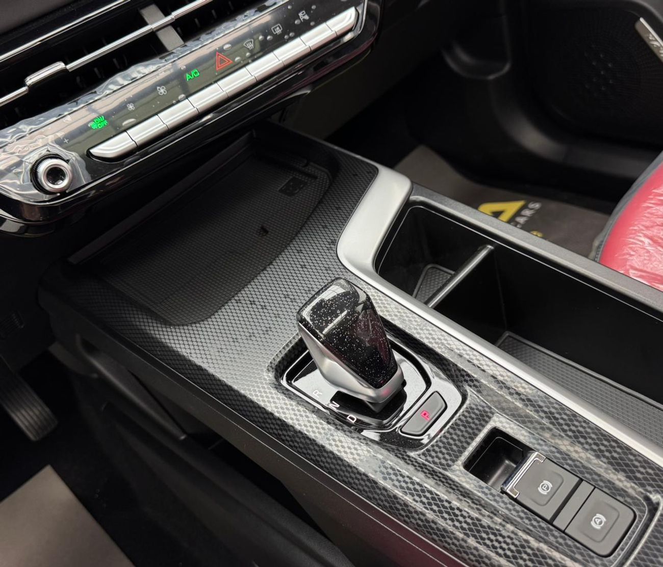 هافال جوليون 1.5T Basic 2025 Haval Jolion Pro, 1 Year warranty, GCC