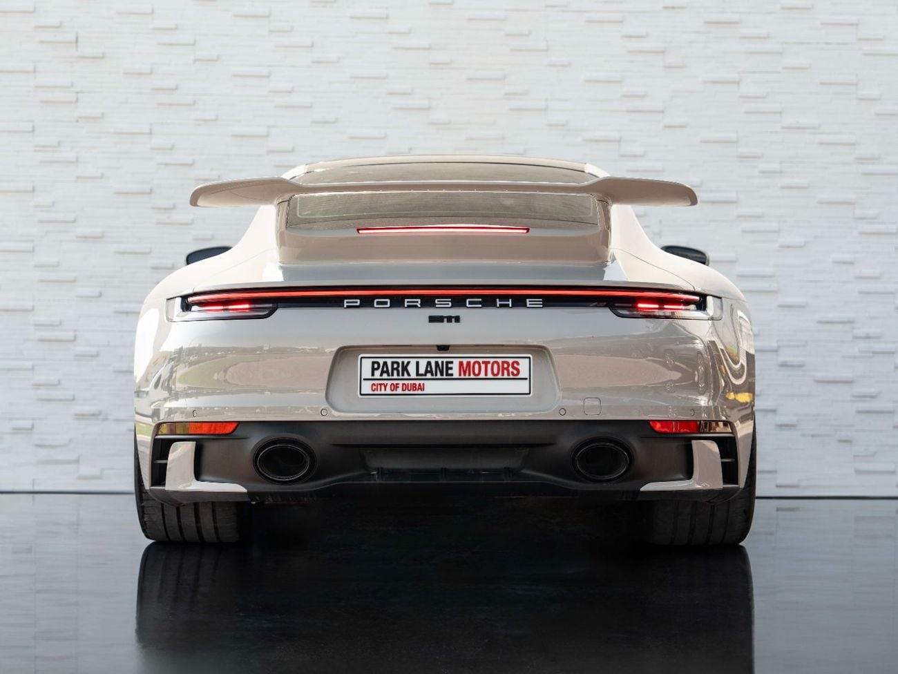 بورش 911 Carrera 3.0L (444 HP) Coupe