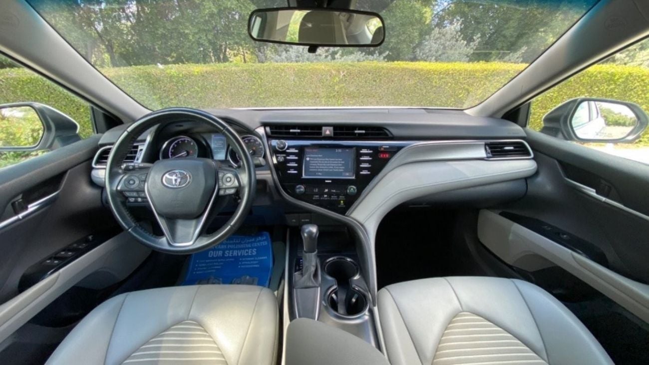 Toyota Camry SE
