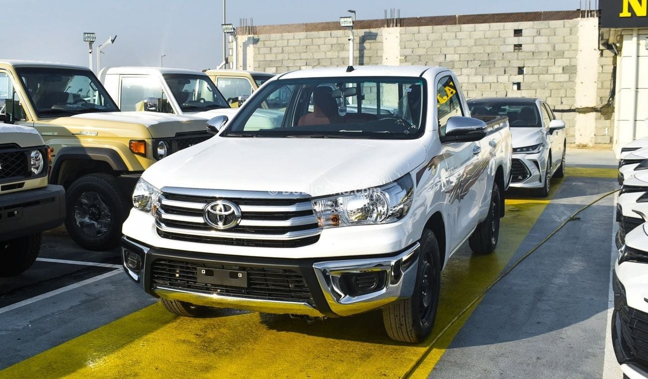 Toyota Hilux GLX 2.7L RWD