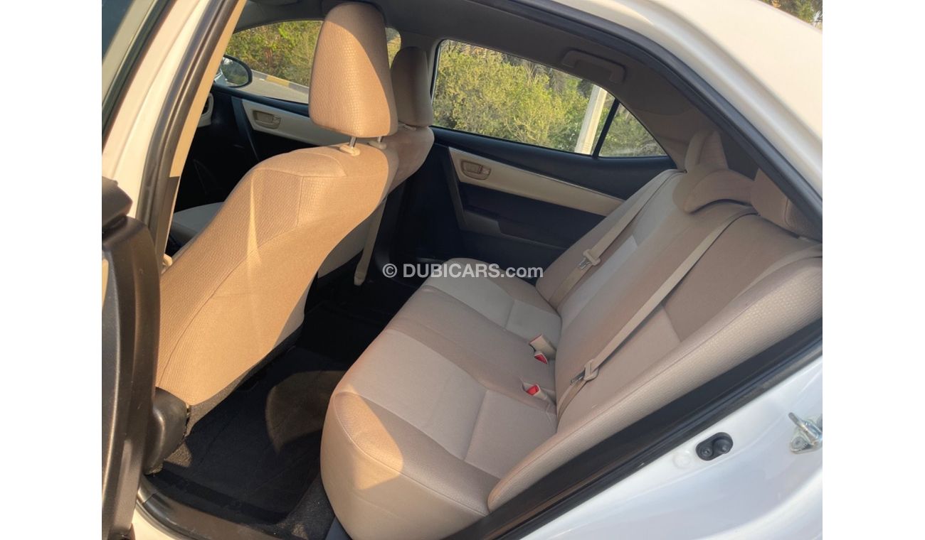 تويوتا كورولا Toyota Corolla  model 2015    ( GCC_ SPEC) VERY GOOD CONDITION
