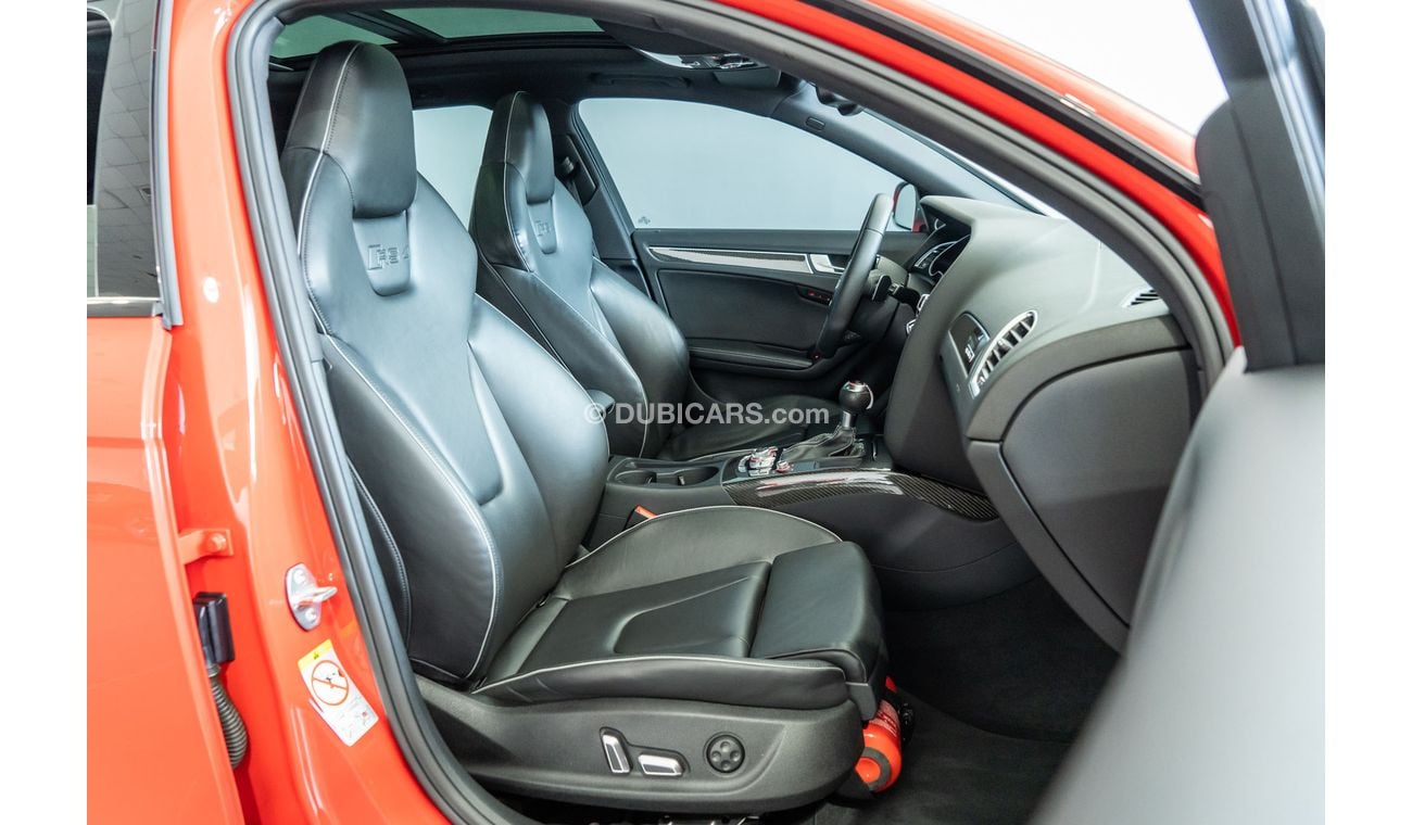 Audi RS4 2014 Audi RS4 / Full-Service History