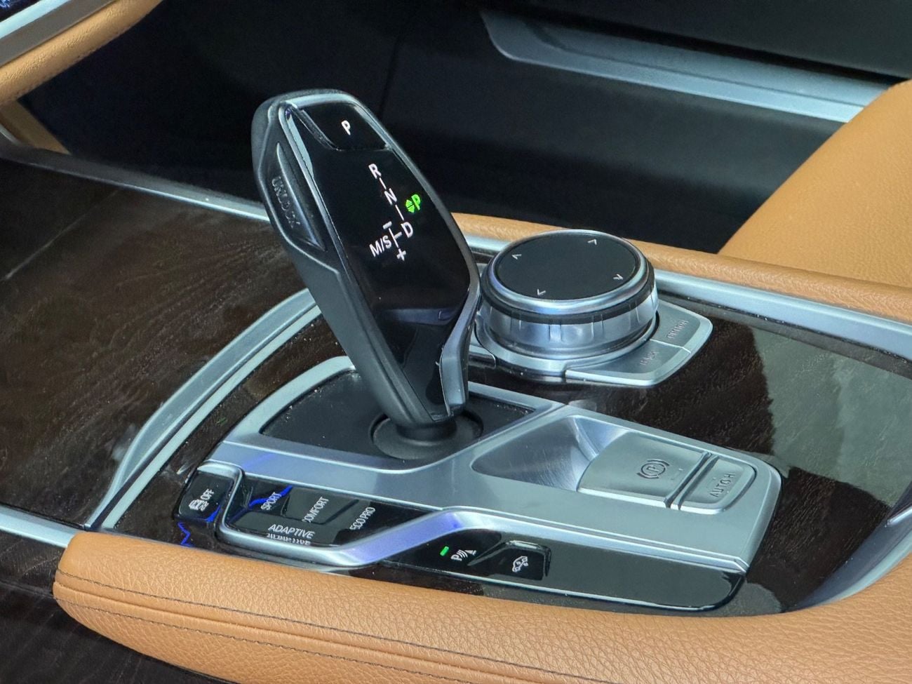 بي أم دبليو 730Li EXCLUSIVE