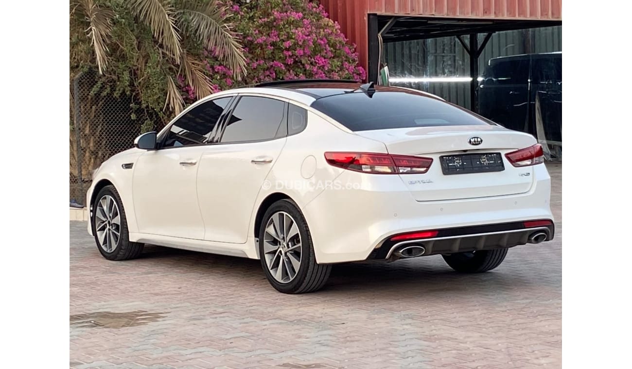 Used Kia Optima 2017 for sale in Dubai 543906