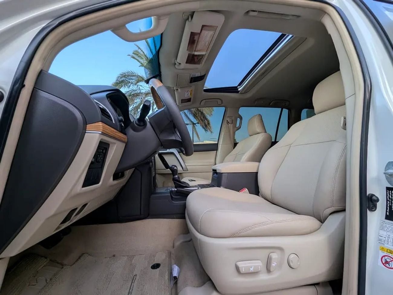تويوتا برادو VXR TOP FULL OPTION GCC V6 4.0L IN EXCELLENT CONDITION