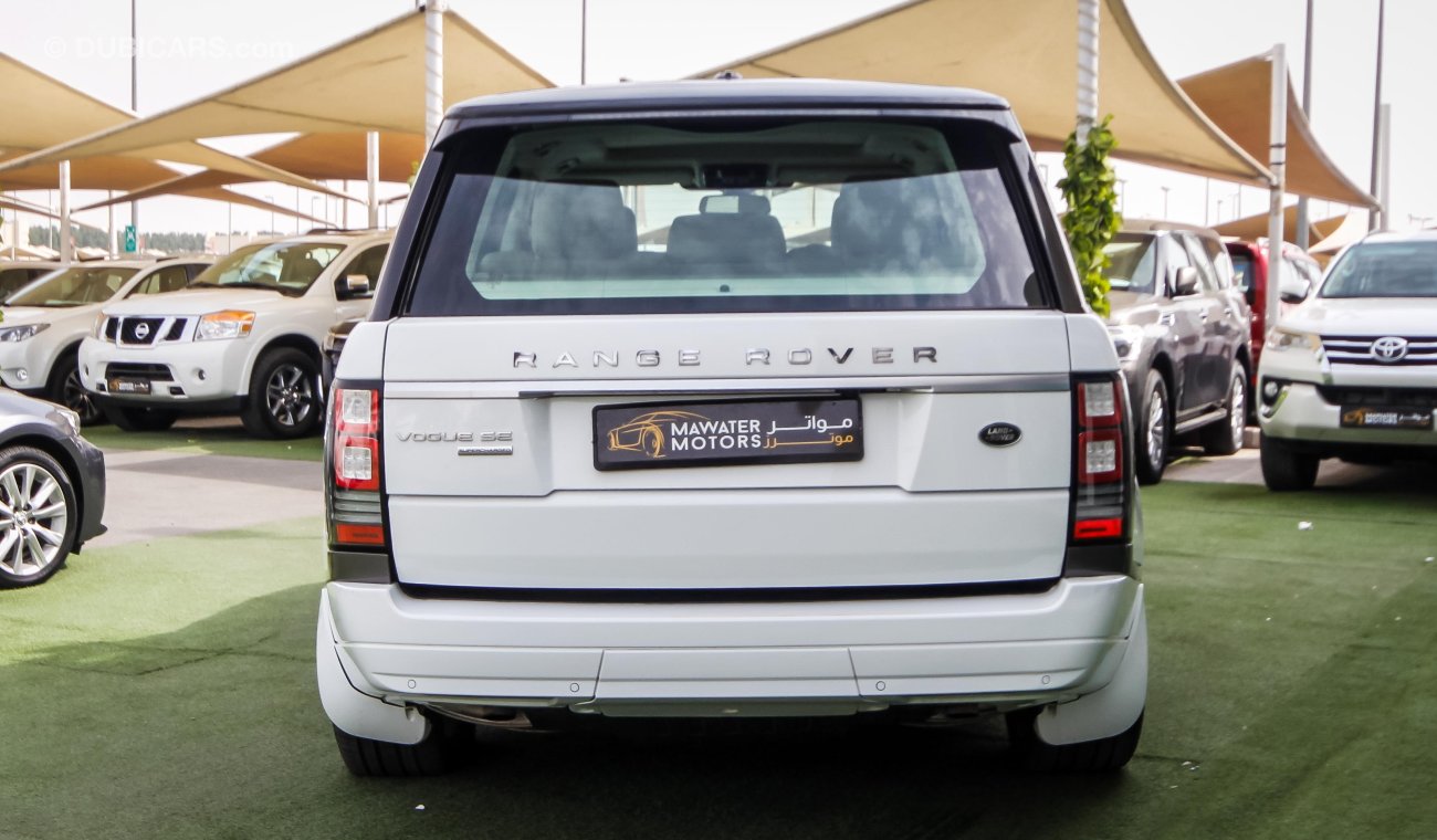 Land Rover Range Rover HSE With Vogue SE SUPERCHARGED Badge