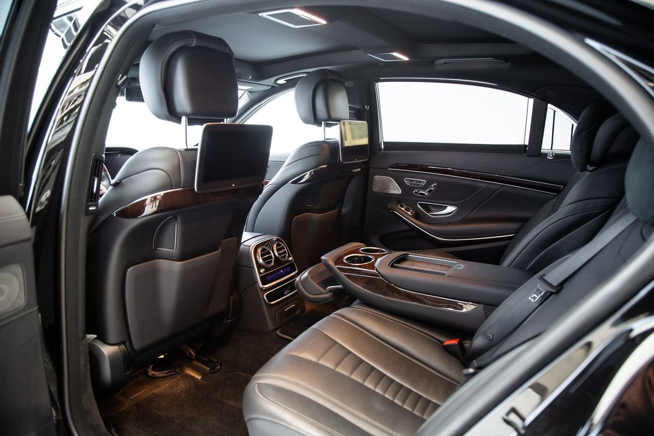 Mercedes Maybach S560 Maybach