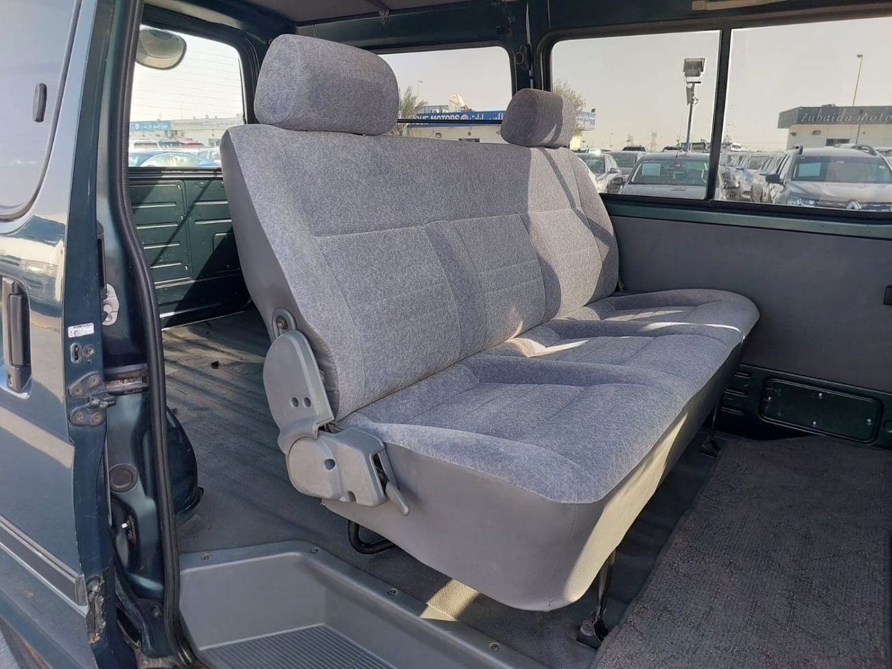 Toyota Hiace TOYOTA HIACE VAN RHD 2003 MODEL 2.0 L PETROL MANUAL(PM12008)