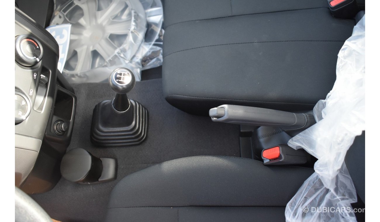 Isuzu DMax 2.5 - TD - S/C - Flat Deck - For Export Only - Wht_Blk