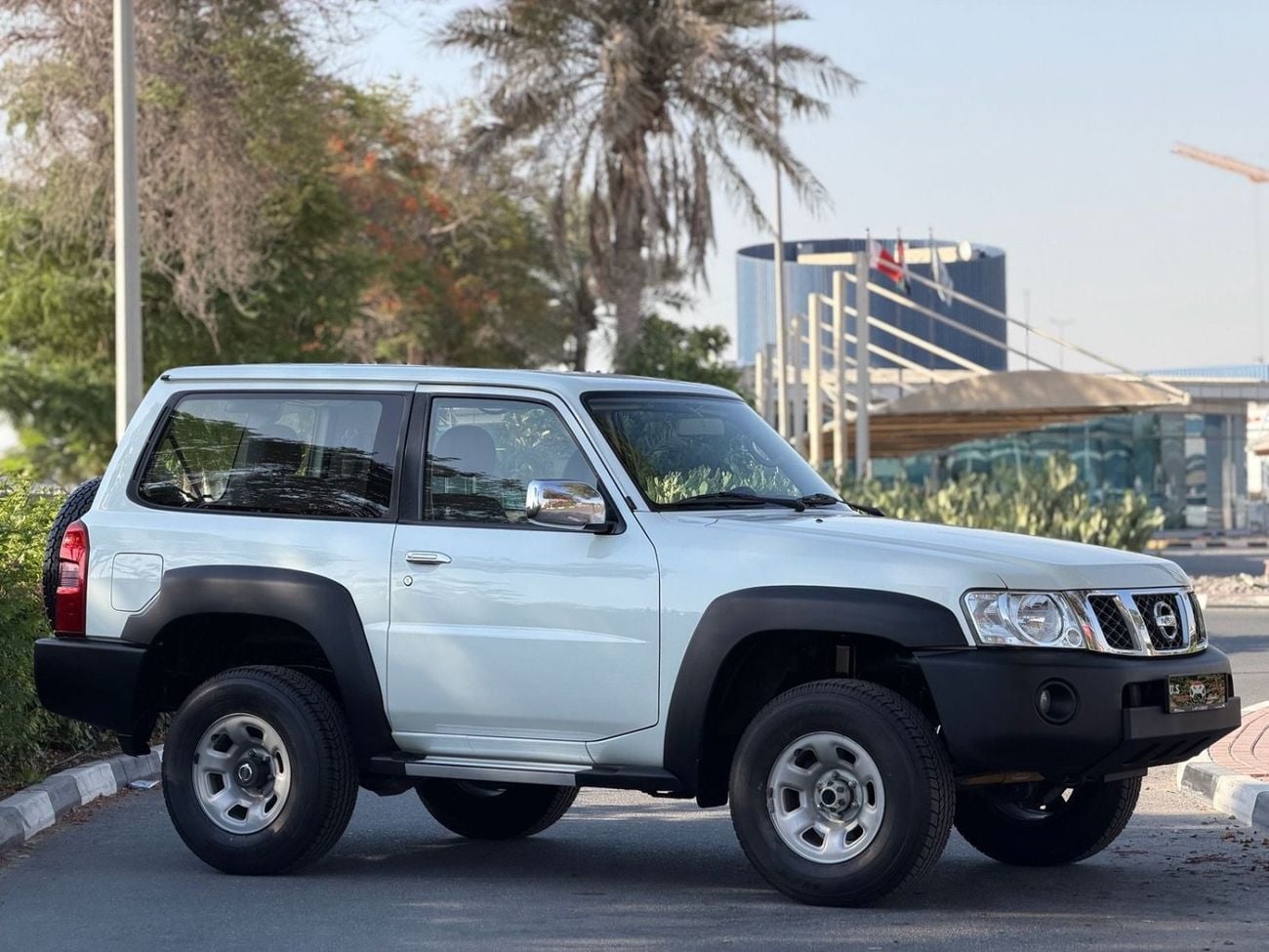 Nissan Patrol HT SAFARI