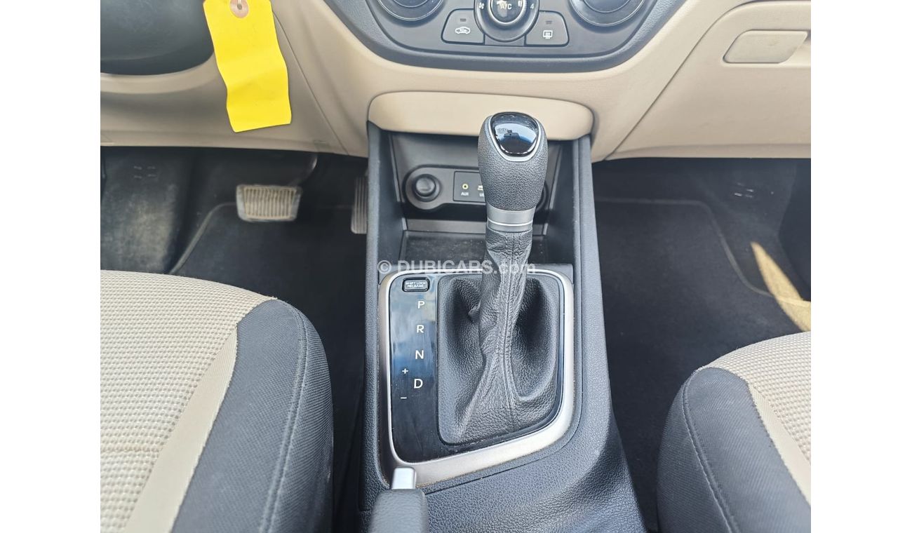 هيونداي أكسنت ACCENT GCC / 1.6L /  / 1 YEAR WARANTY / INSURANCE- REGISTERATION (LOT # 88793)