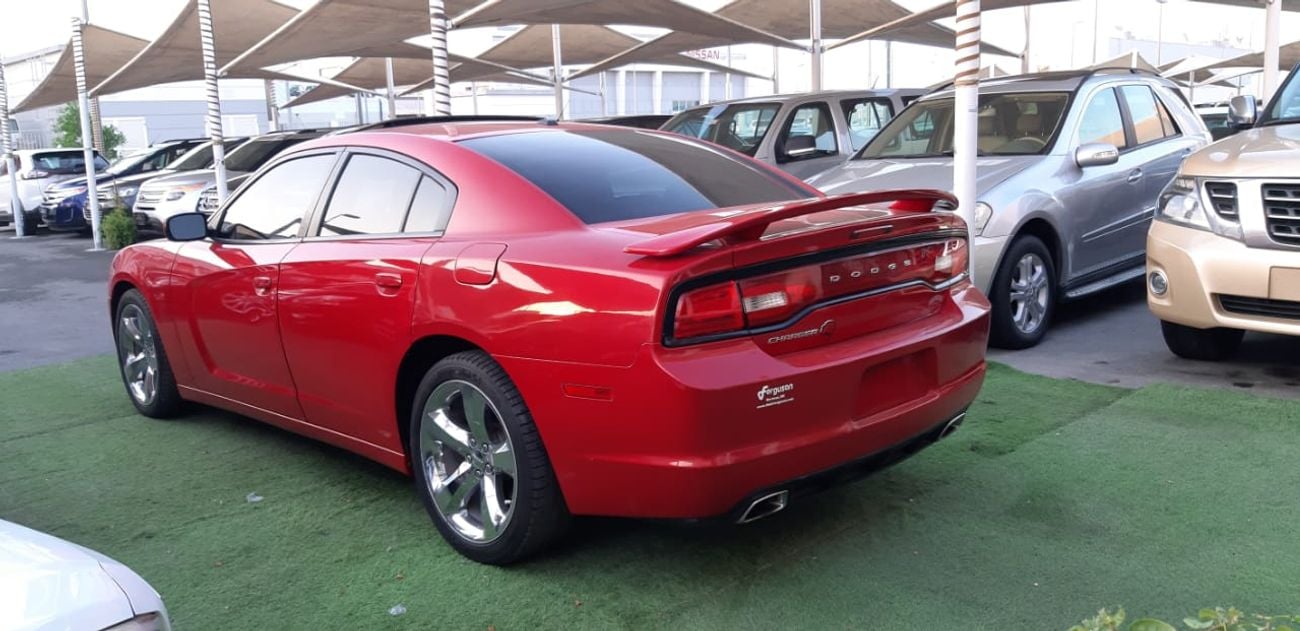 Dodge Charger Customs papers number one, leather, rear spoiler, all sensors, fingerprint, alloy wheels, fog lights