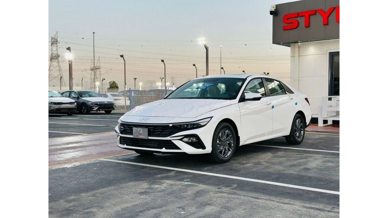 هيونداي إلانترا Hyundai Elantra 1.6L PETROL 2024 GCC Specs sunroof