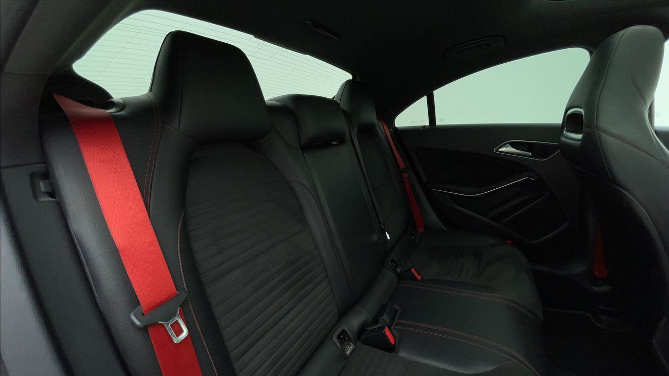 مرسيدس بنز CLA 250 SPORT AMG 2 | بدون دفعة مقدمة | اختبار القيادة في المنزل