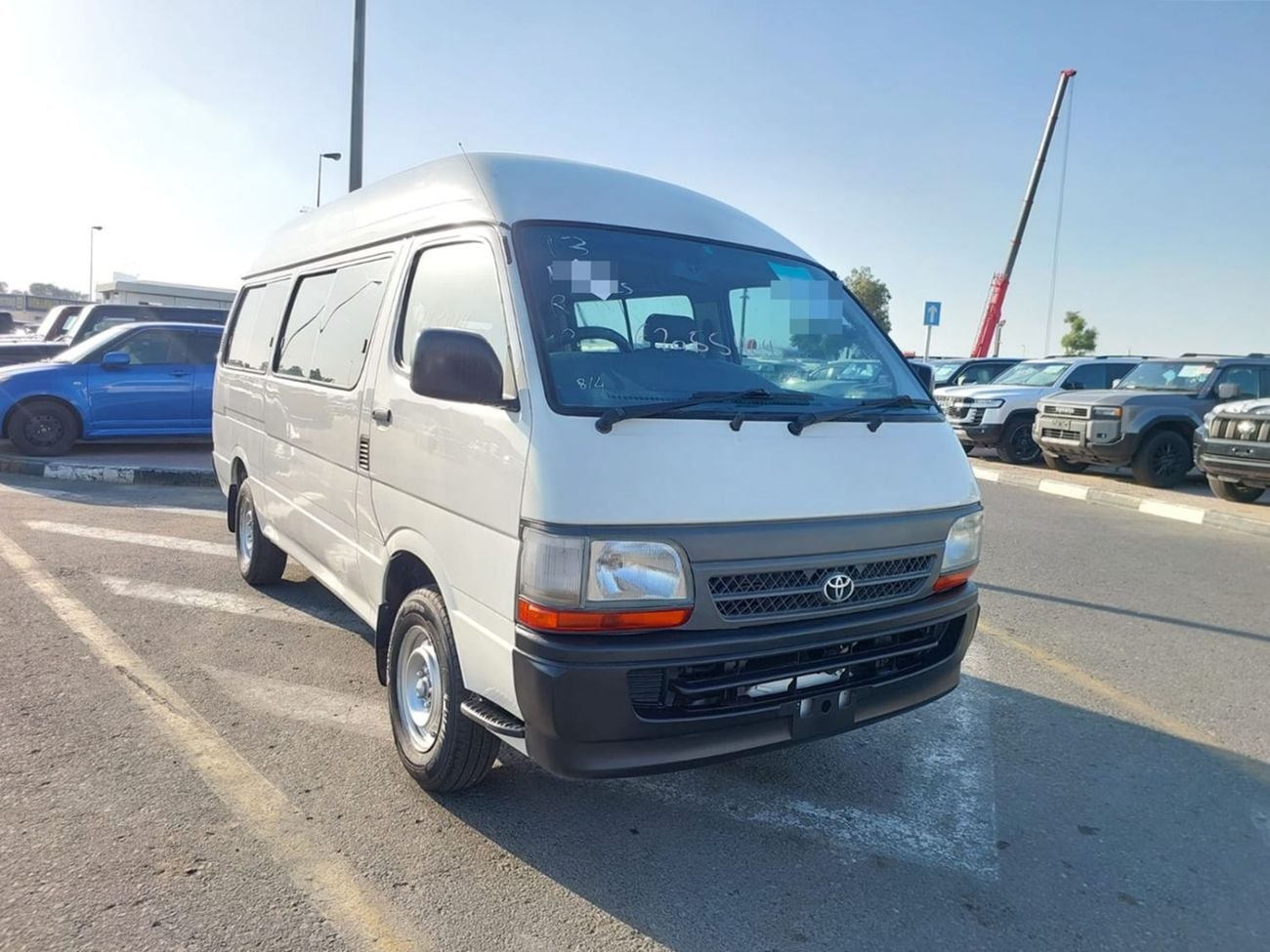 تويوتا هاياس TOYOTA HIACE VAN RHD 2004 MODEL 2.4 L PETROL MANUAL(PM13814)