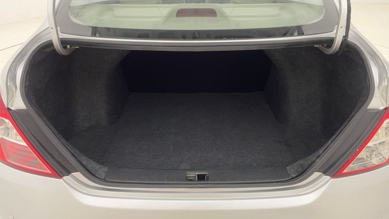 نيسان صني SV 1.5 | بدون دفعة مقدمة | اختبار القيادة في المنزل