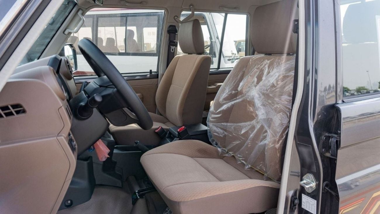 تويوتا لاند كروزر بيك آب 2024 Toyota LC79 double cabin 2.8L Diesel AT