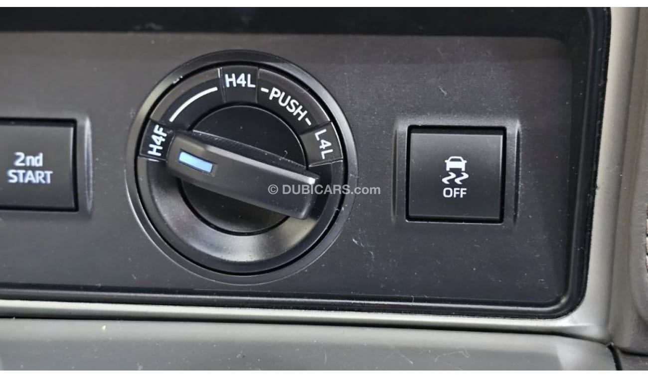 Toyota Prado 2019 FULLY LOADED (ORIGINAL MILEAGE) | SUNROOF | 7 ELECTRIC LEATHER SEATS | V4 Petrol 2.7CC PREMIUM