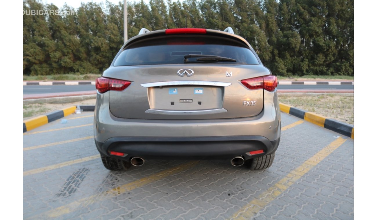 Infiniti FX35 Infiniti fx35 2011 Gcc Ref#260