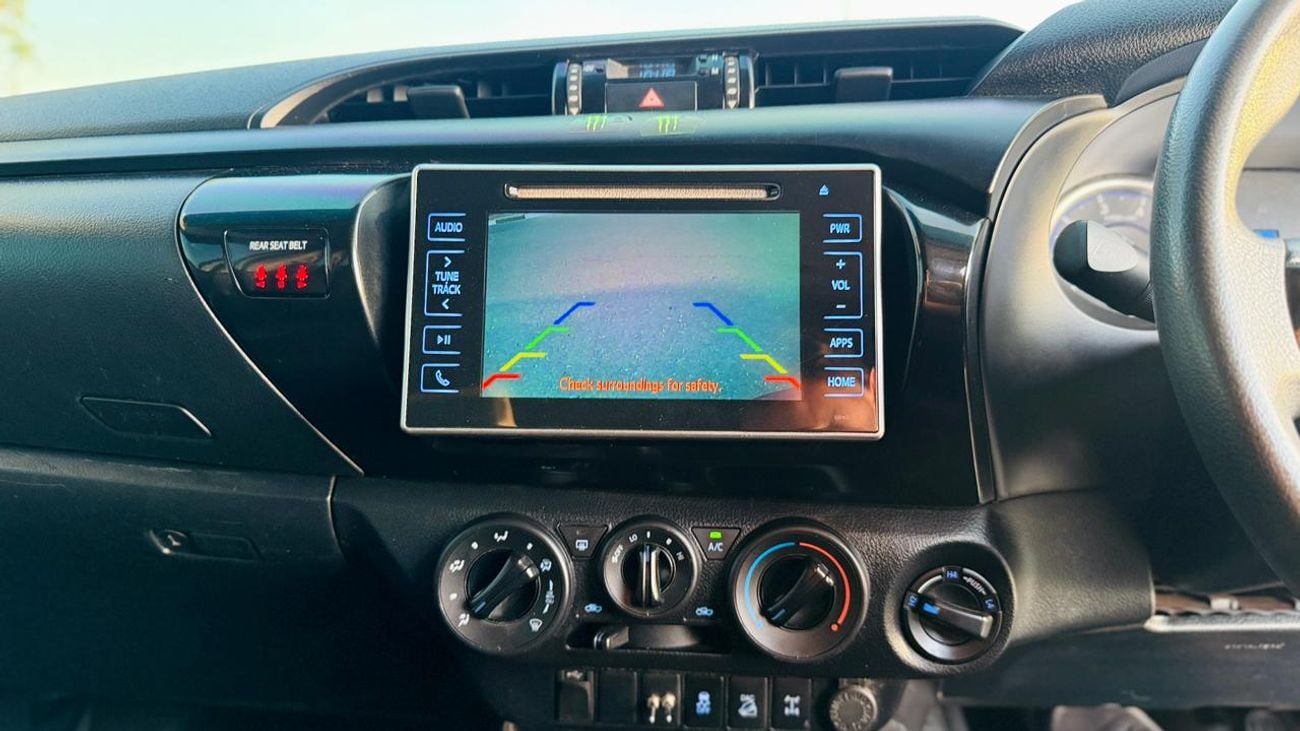 تويوتا هيلوكس 2019 | 2.8L DIESEL ENGINE | AT | RHD | PREMIUM BLACK LEATHER SEATS | ROOF MOUNTED LED LIGHTS | ROLL