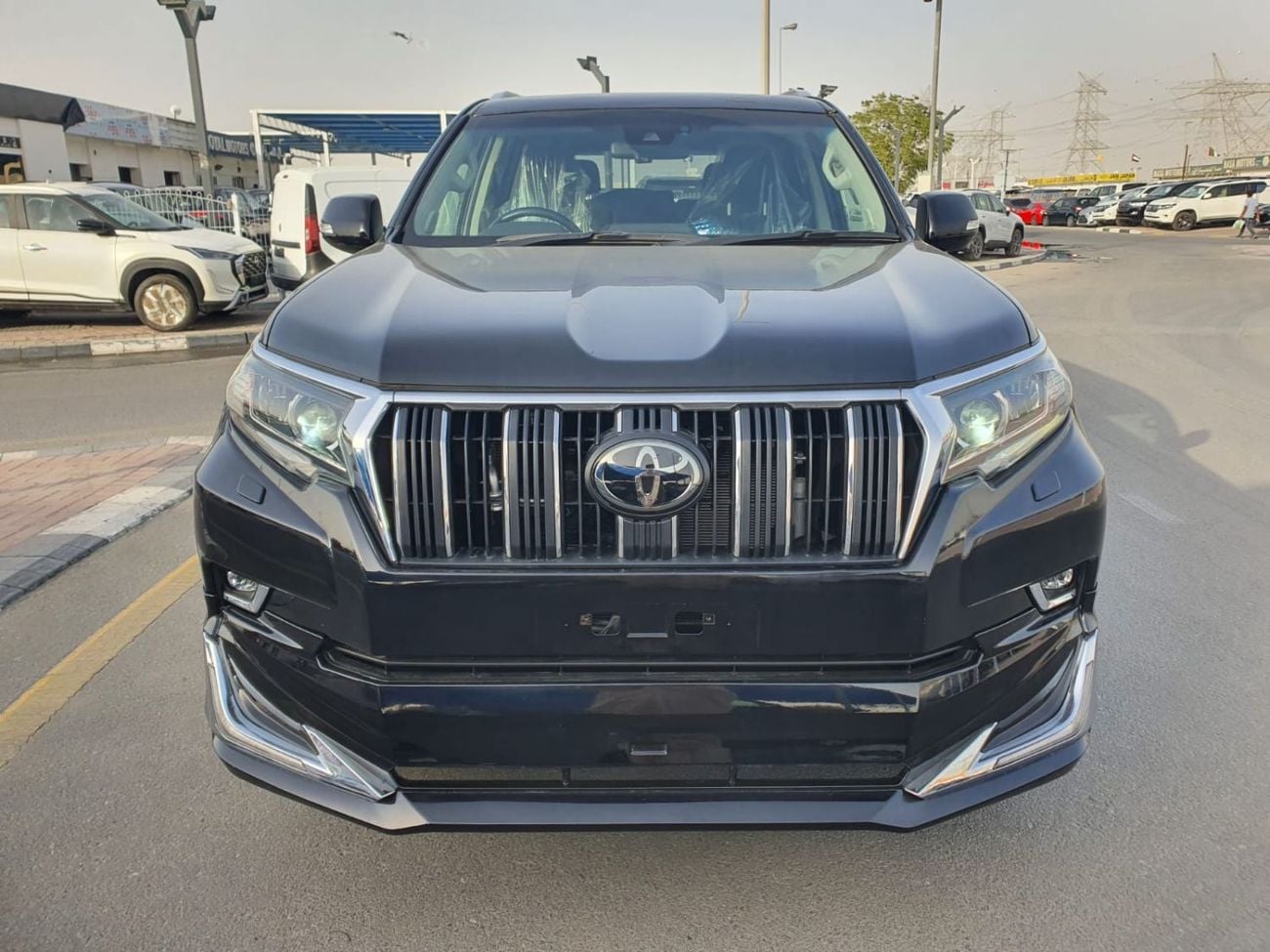 تويوتا برادو TXL RHD 2.8L GD-FTV V4 Diesel Engine Automatic Gear 4WD 7 Seater 5 Doors