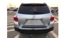 Toyota Highlander fresh and imported and very clean inside out and ready to drive