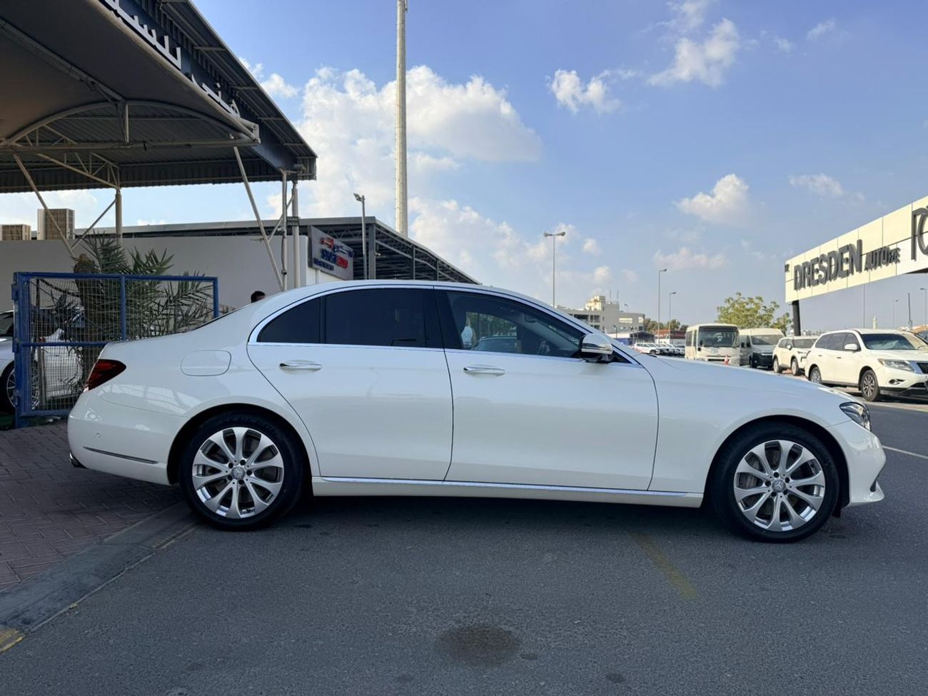 مرسيدس بنز E 400