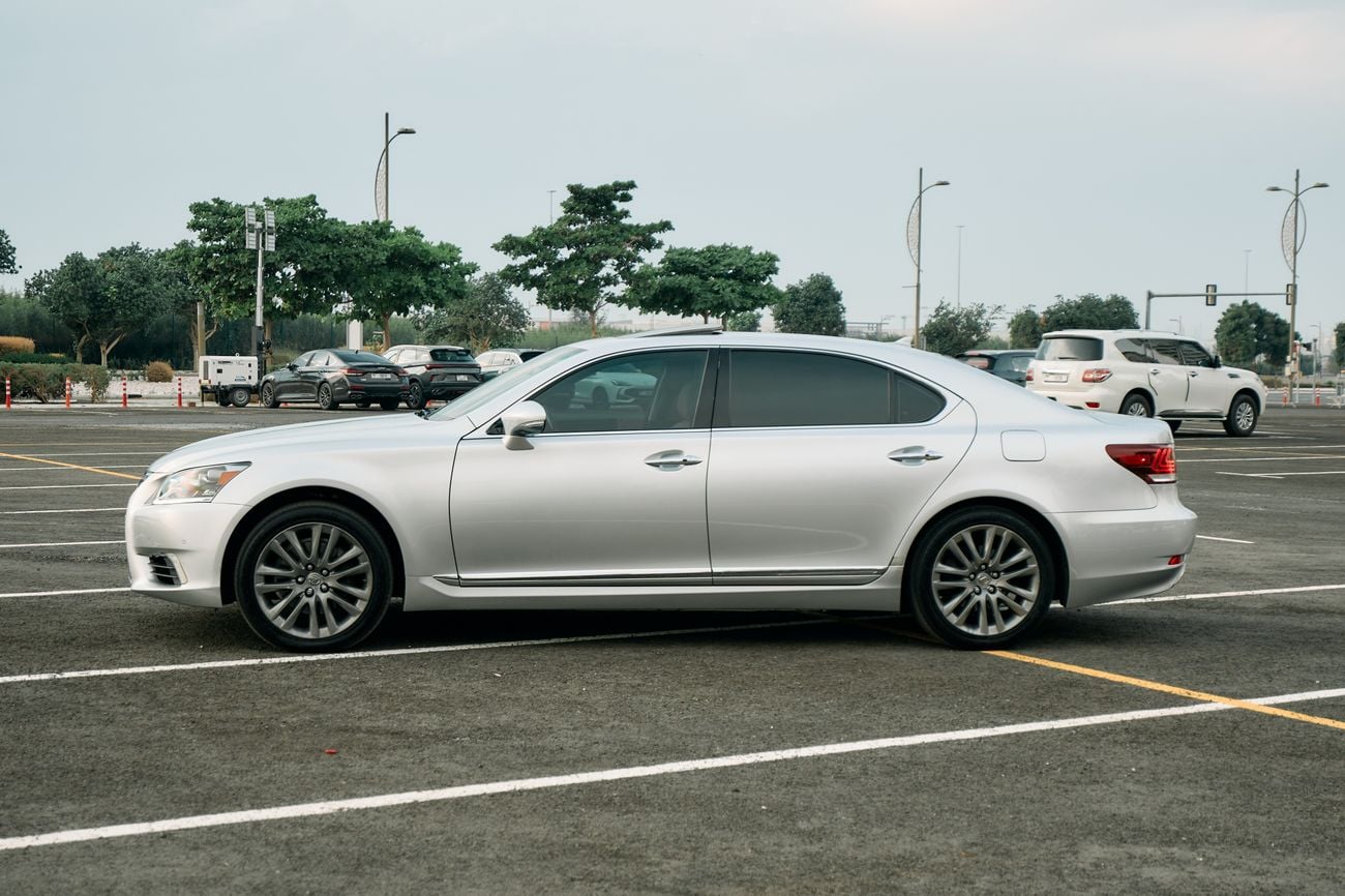 لكزس LS 460 L 4.6L