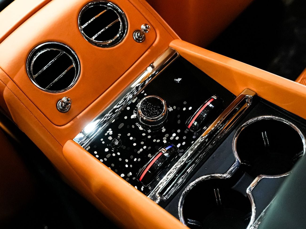 Rolls Royce Spectre STANDARD Bespoke Audio, Starlight, Illuminated Fascia, Dealer Warr + Serv!!