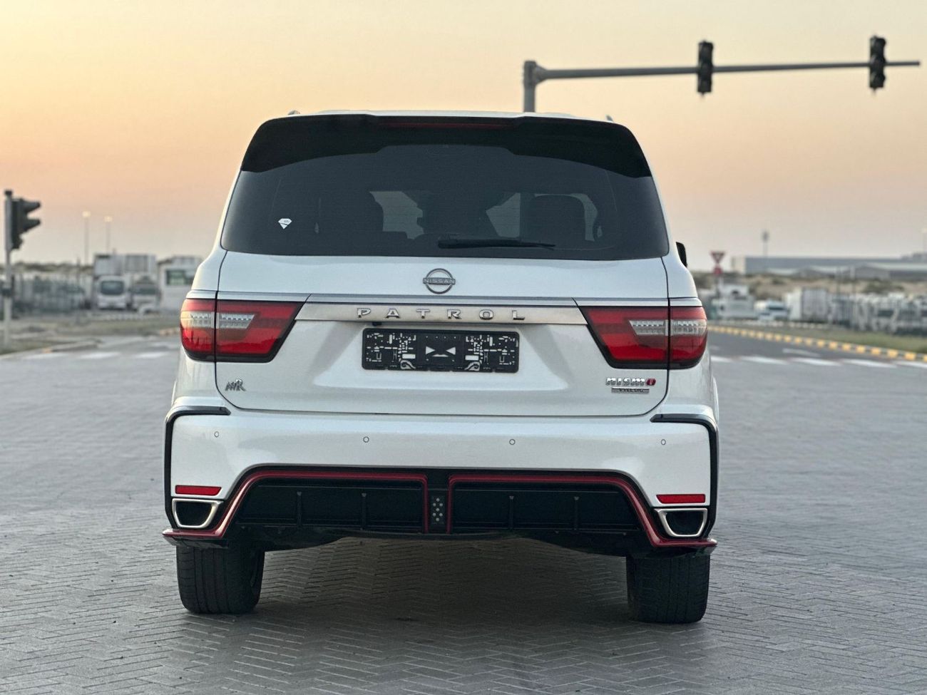 نيسان باترول Nismo 5.6L