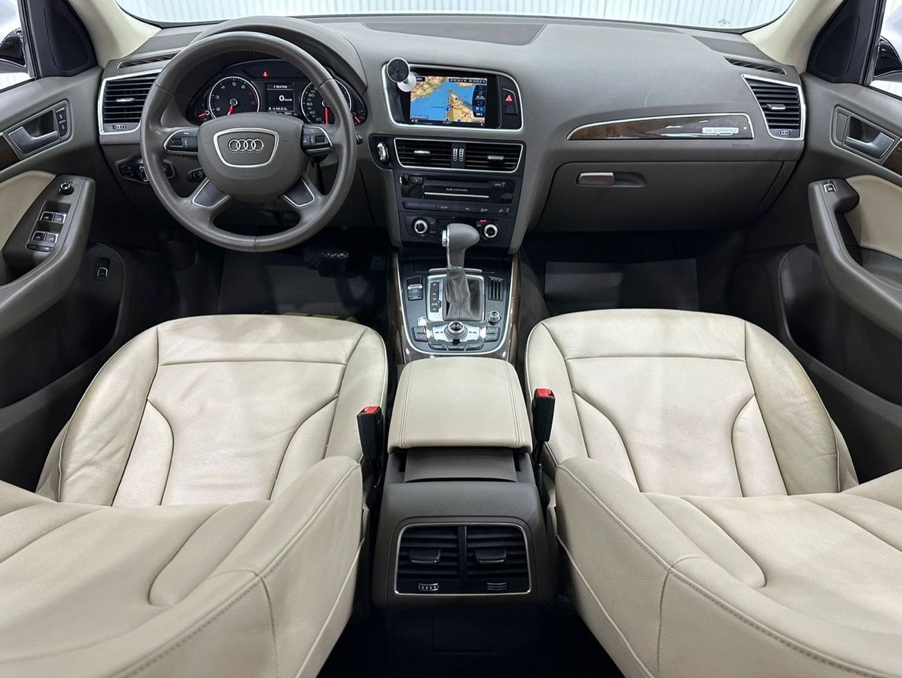 Audi Q5 40 TFSI S-Line 2017 Audi Q5 40TFSI Quattro S-Line, May 2025 Warranty, Full Al-Naboodah Service Histo