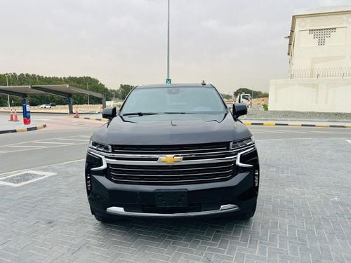 Chevrolet Suburban LT 5.3L 4WD