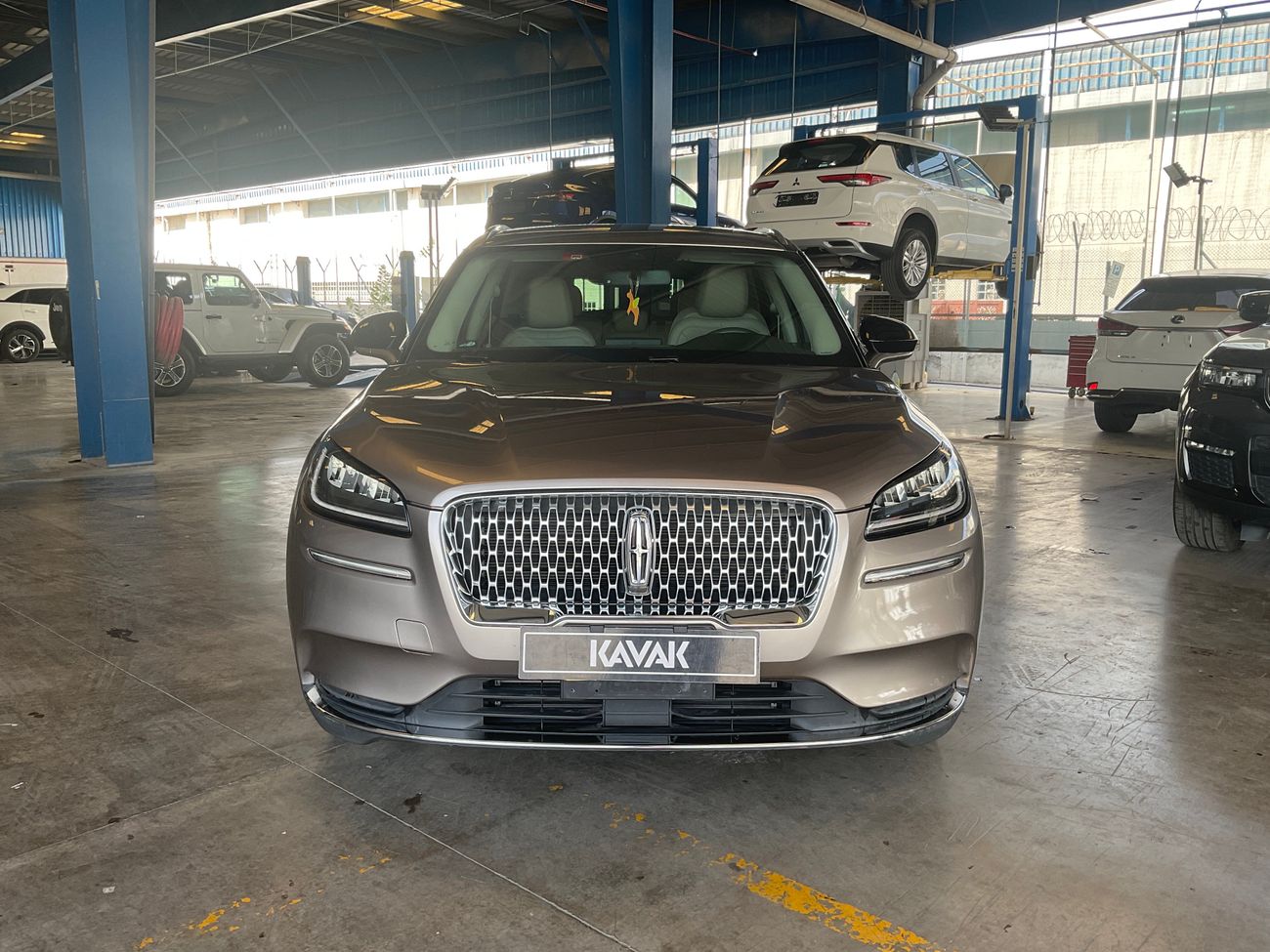 لينكولن كورساير Standard | شامل الضمان | 0 ﺪﻔﻋﺓ ﺃﻮﻟﻯ