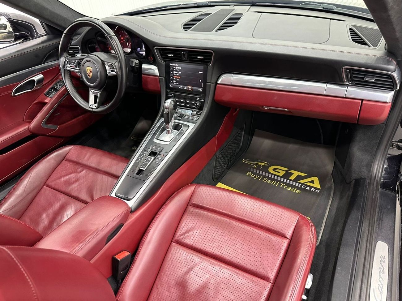 بورش 911 2017 Porsche 911 Carrera, March 2026 Al Nabooda Warranty, Full Agency Service History, GCC