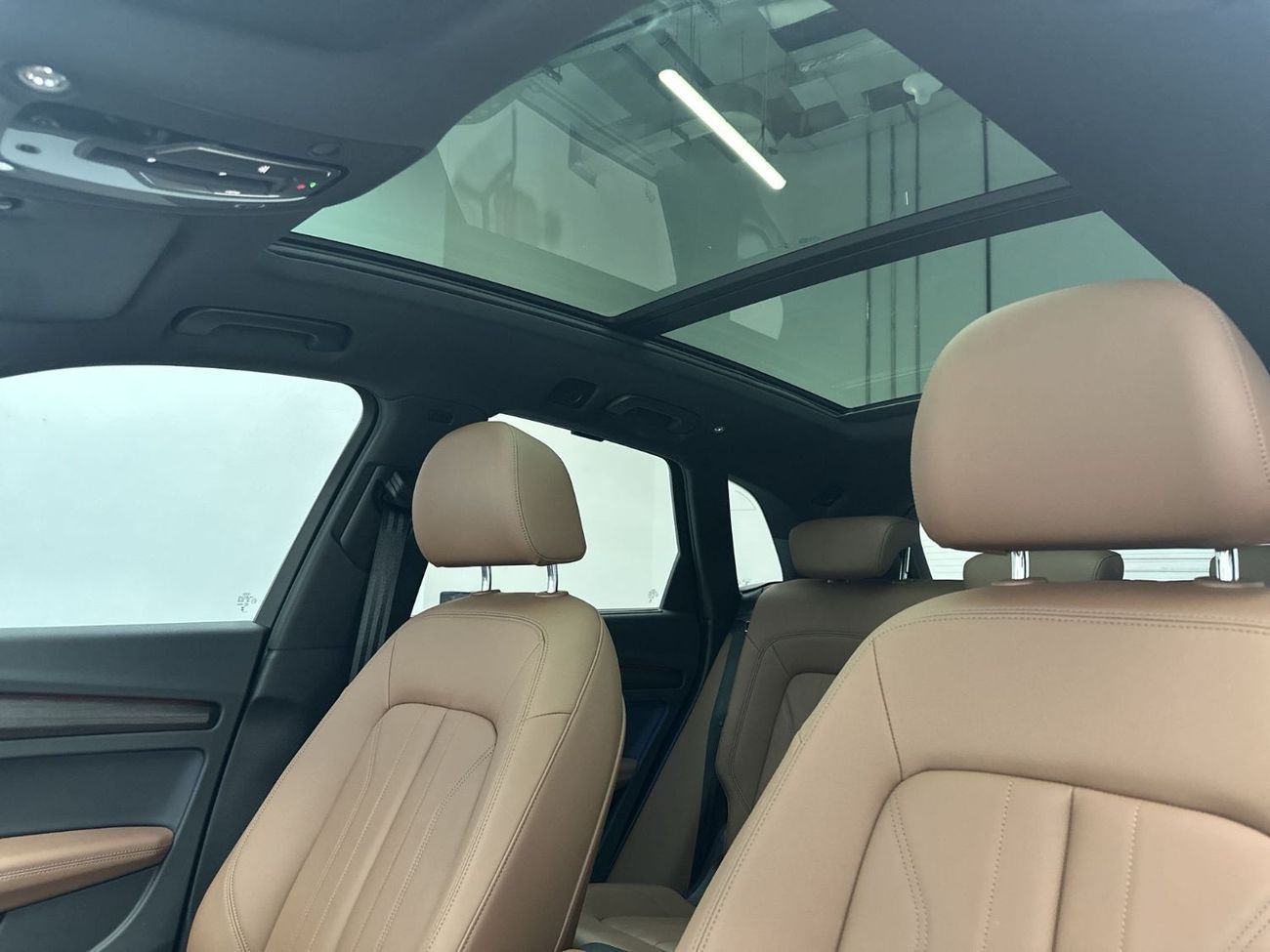 أودي Q5 45 TFSI Quattro Advanced 2.0L (252 HP)