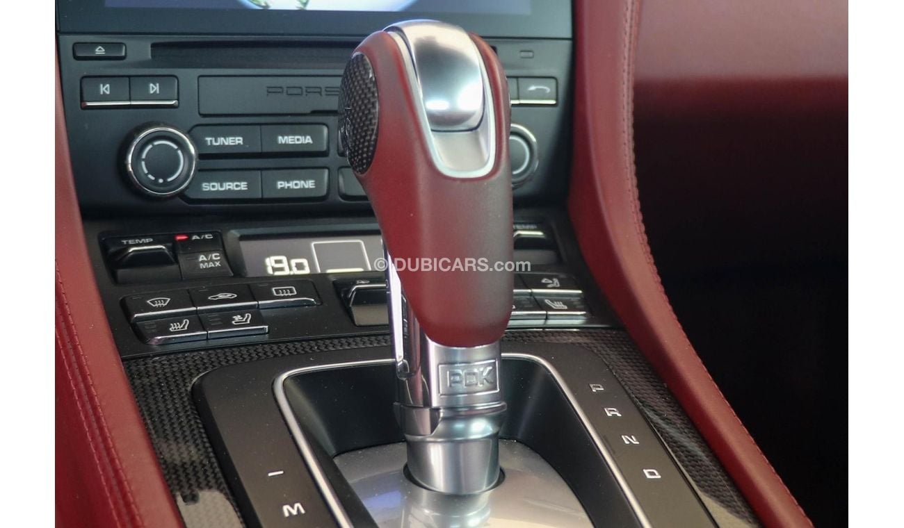 Porsche 718 Spyder 982