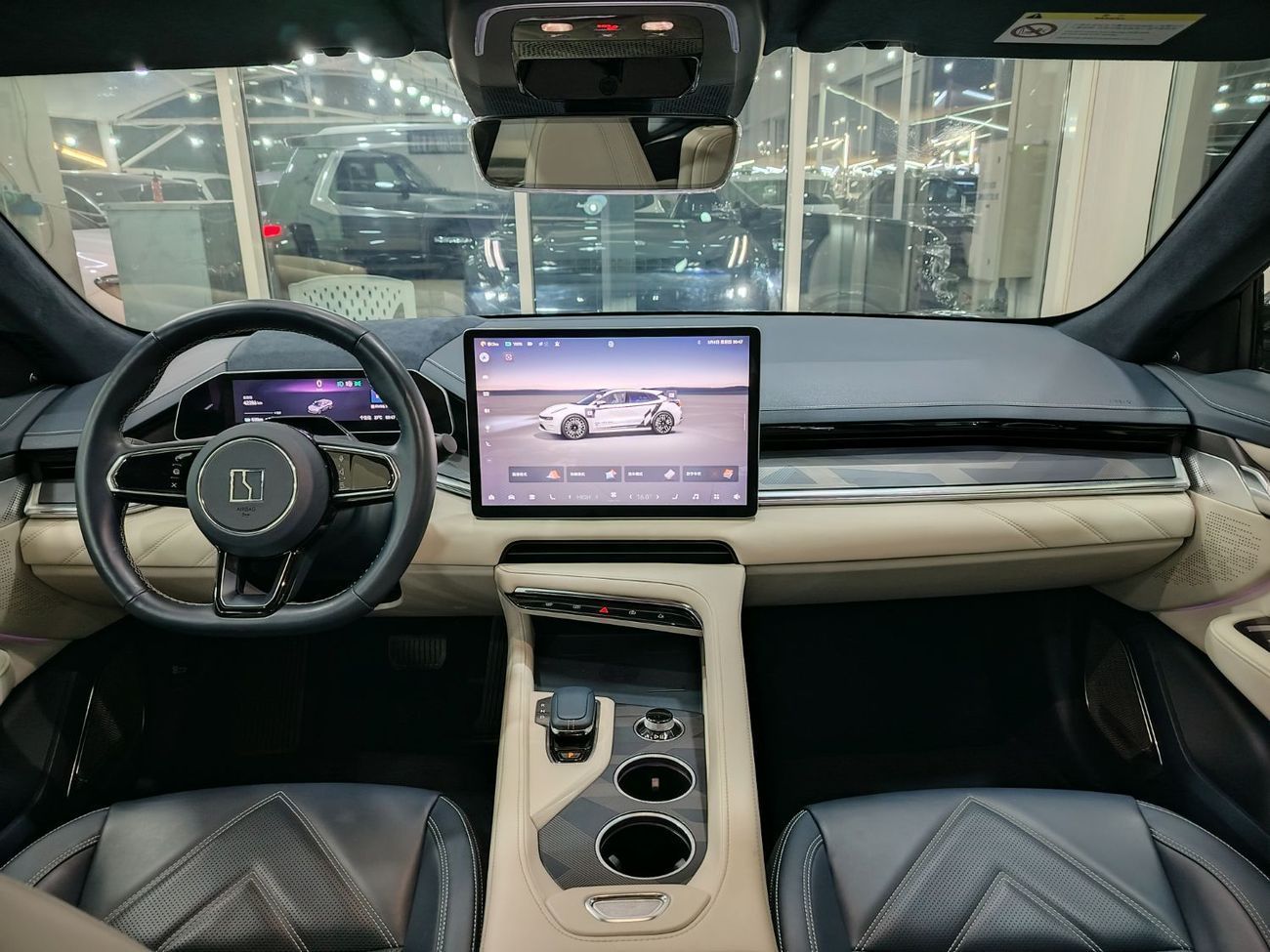 Zeekr 001 AWD