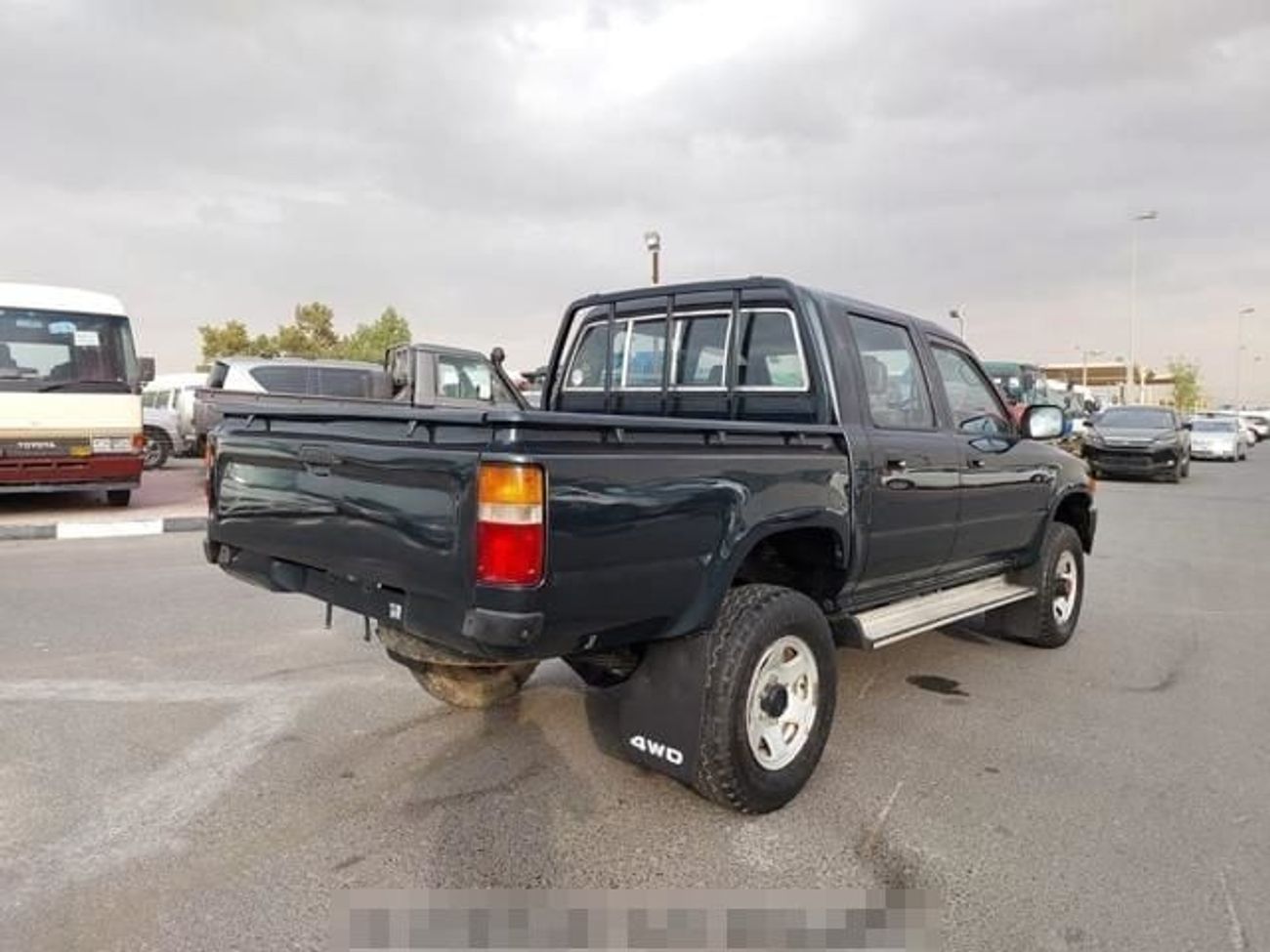 تويوتا هيلوكس TOYOTA HILUX PICK UP RIGHT HAND DRIVE(PM25482)