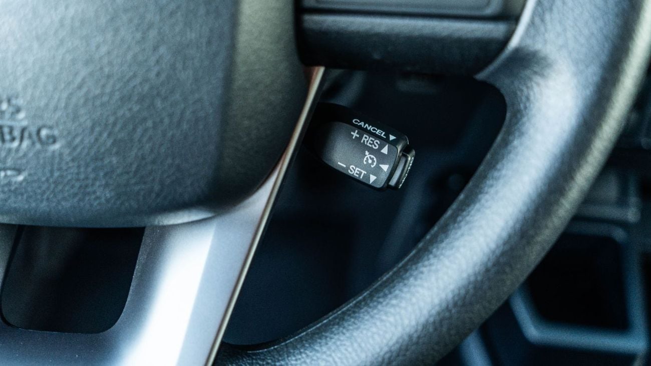 Toyota Land Cruiser 70 LC 76 | 4.0L | V6 | M/T | 2025