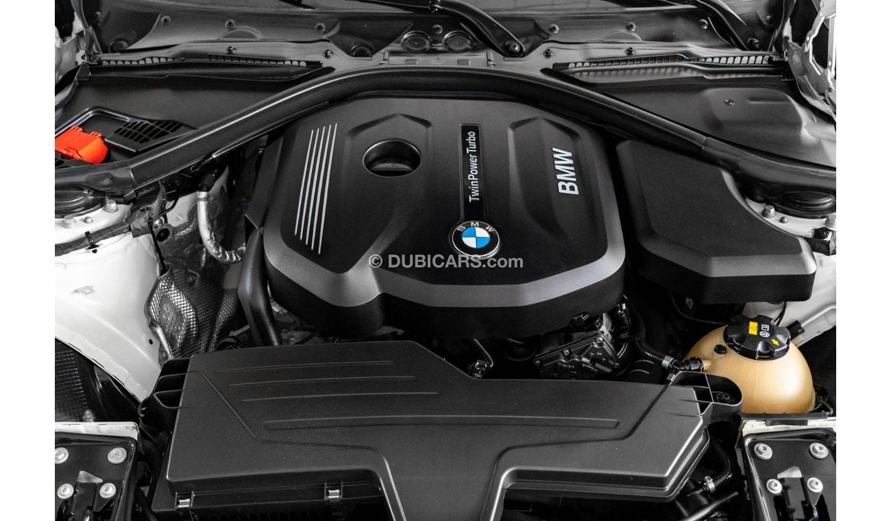 بي أم دبليو 318i 2018 BMW 318i M Sport