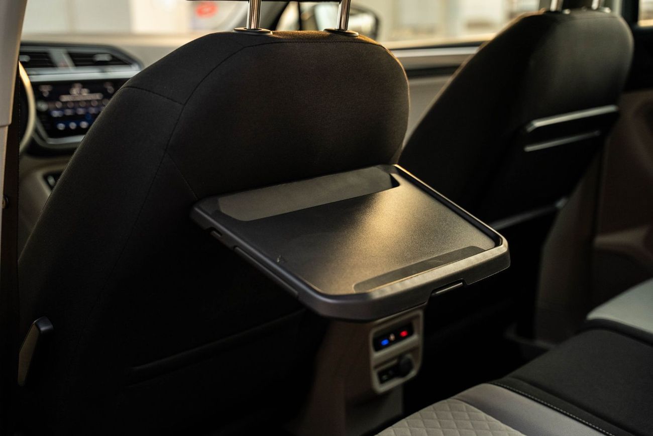 فولكس واجن تيجوان Elegance 2.0L SE 2020 Full Service History GCC 2.0L