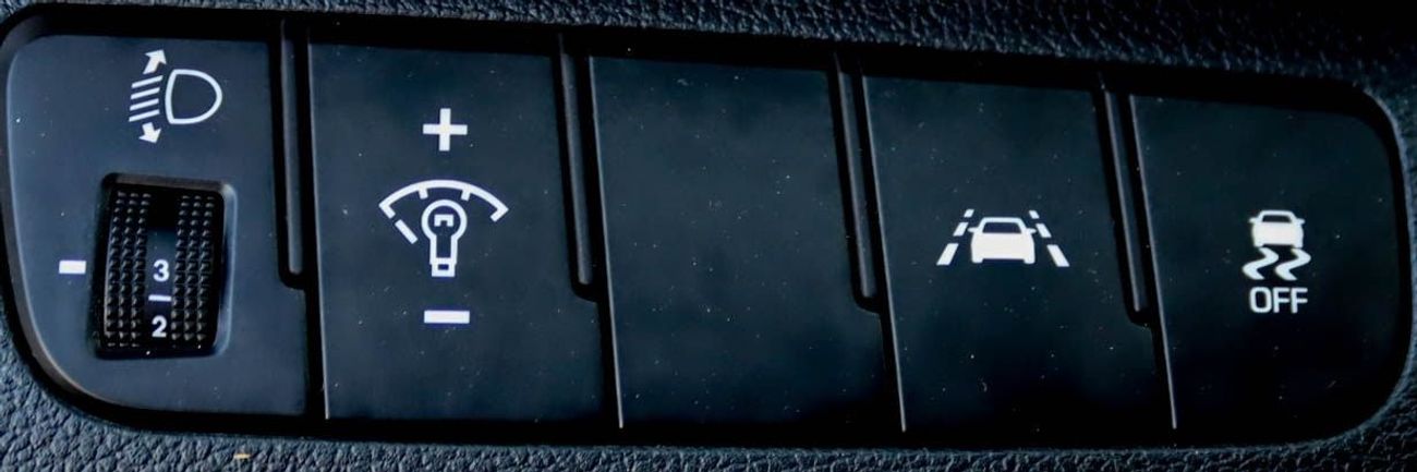 هيونداي افانتي Hyundai ِAvante 1.6L 2020 Korean in excellent condition 833 P.M