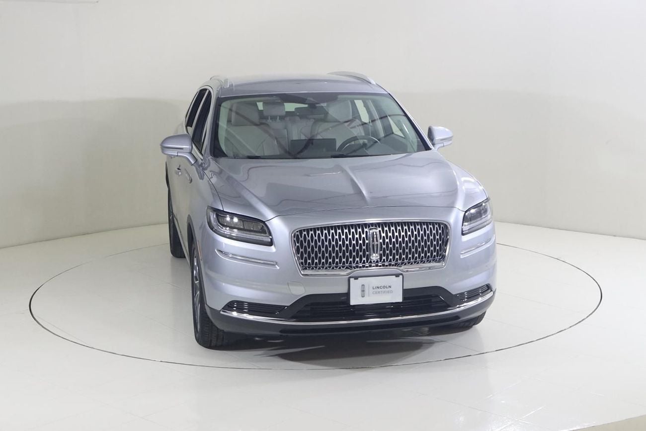 لينكولن ناوتيلوس PREMIERE Std 2.0L