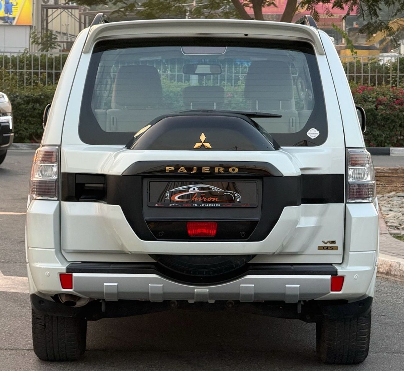 Mitsubishi Pajero GLS Base 3.5L (5 Seater) MITSUBISHI PAJERO GLS V6 2019 GCC 7 SEATER ORIGINAL PAINT TWO KEYS
