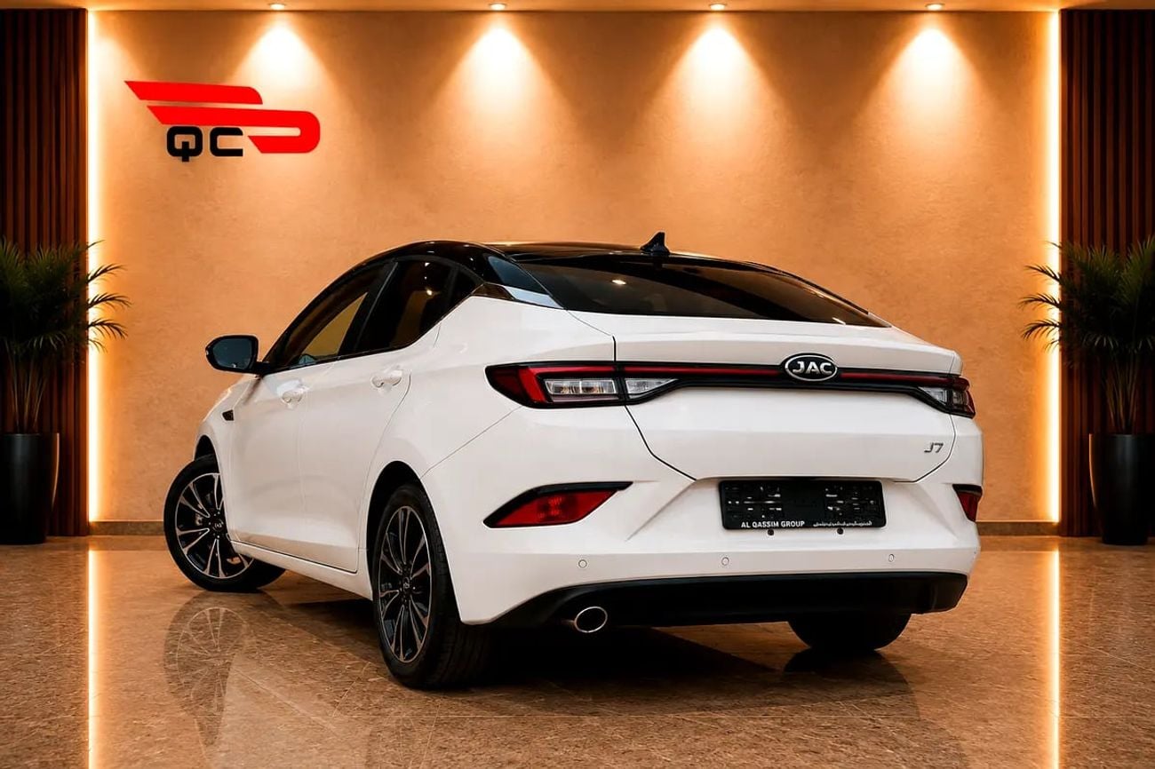 JAC J7 LUXURY | GCC | Warranty & Service Till | FDSH | Original Paint